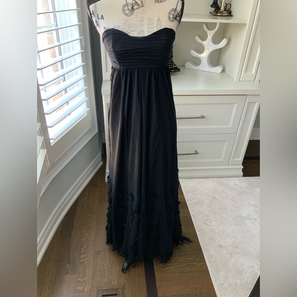 GUESS BY MARCIANO Black Strapless Chiffon Feather Hem Maxi Gown Women’s SZ Small